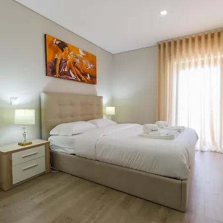 Sunshine - Modern Ap Near The * ויאנה דו קסטלו