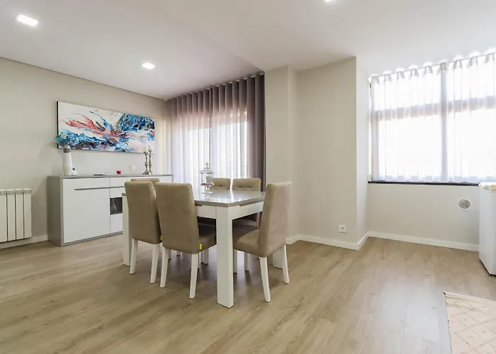 Sunshine - Modern Ap Near The 公寓